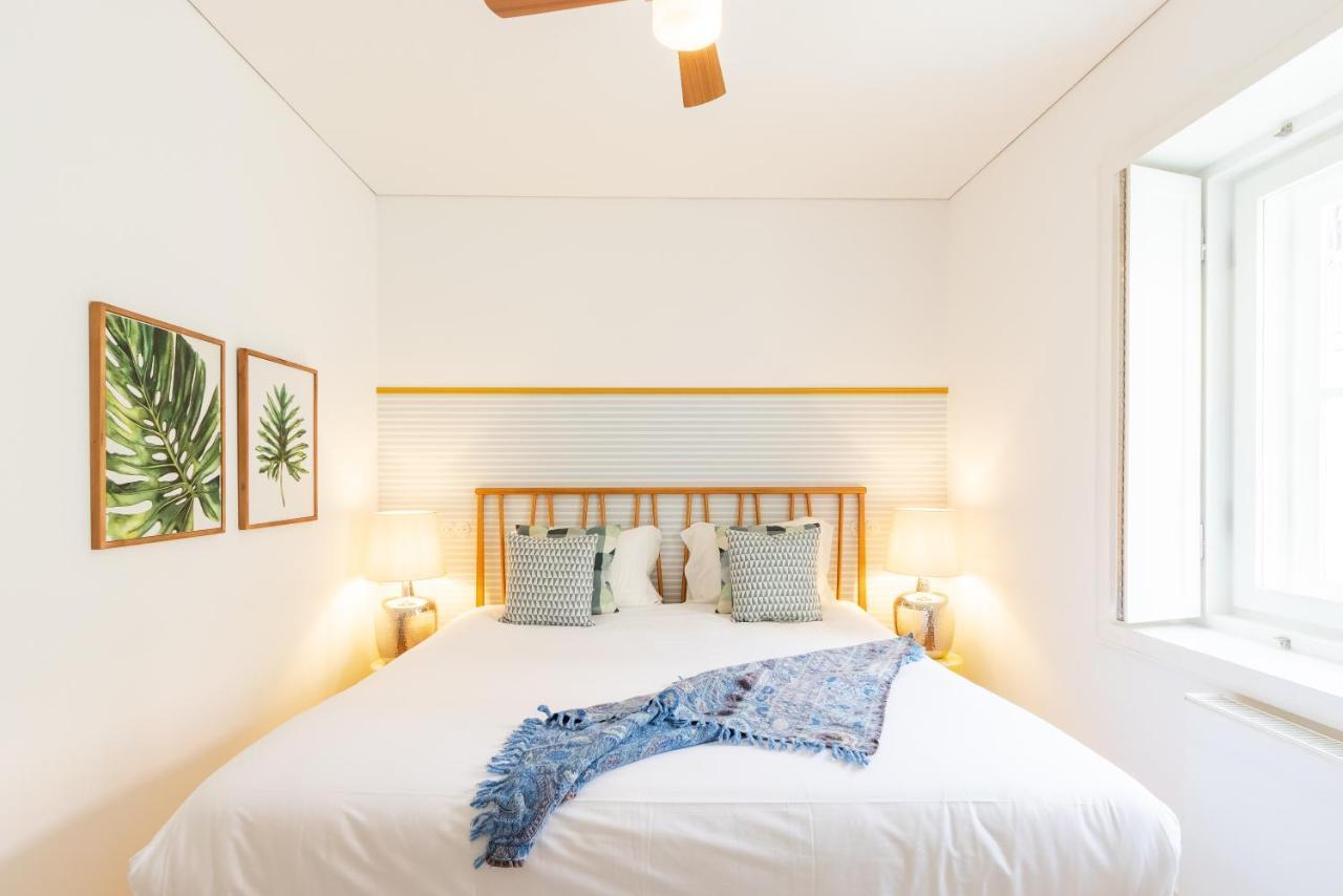 Joivy Chiado Self Check-in 2-br Flat With Parking Apartamento Lisboa
